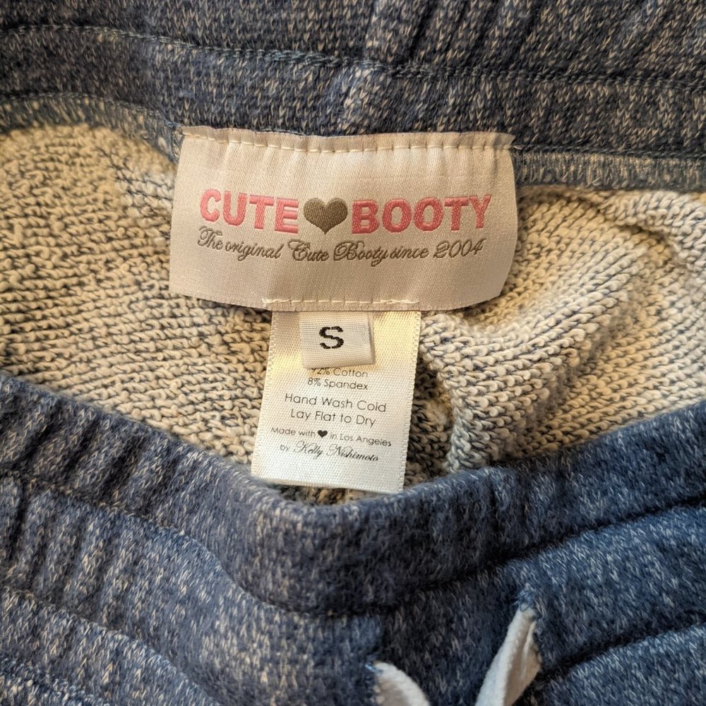 Shorts - Picture 4 of 4